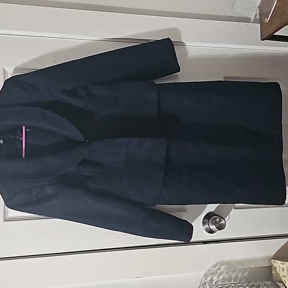 Size 8 petite brand is KASPER - Picture 8 of 8